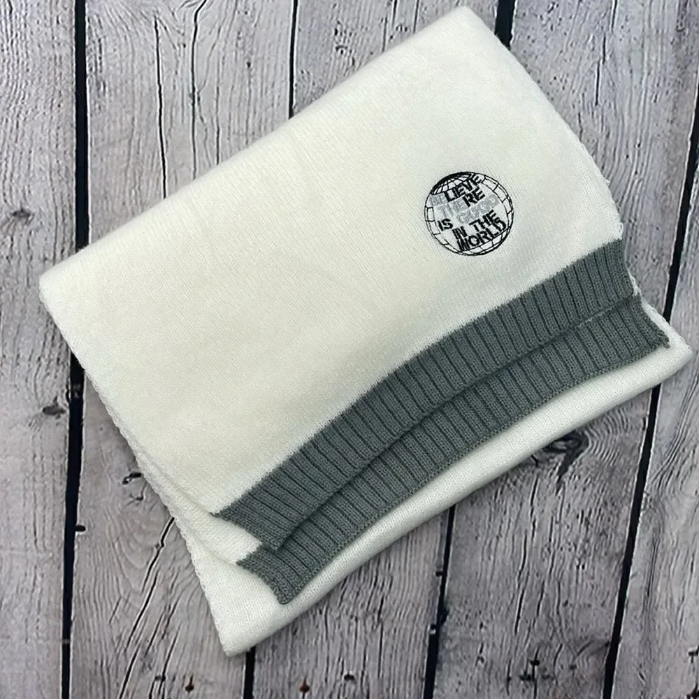 SCARF Tight Knit Rectangular Cream and Gray cozy warm